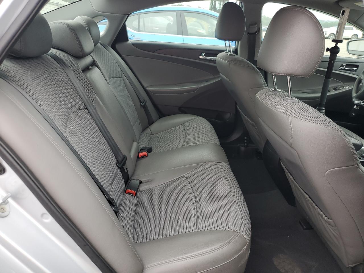 5NPEC4AC4DH673217 2013 Hyundai Sonata Se