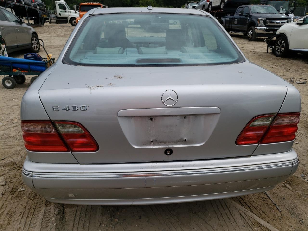 WDBJF70J7YB124639 2000 Mercedes-Benz E 430