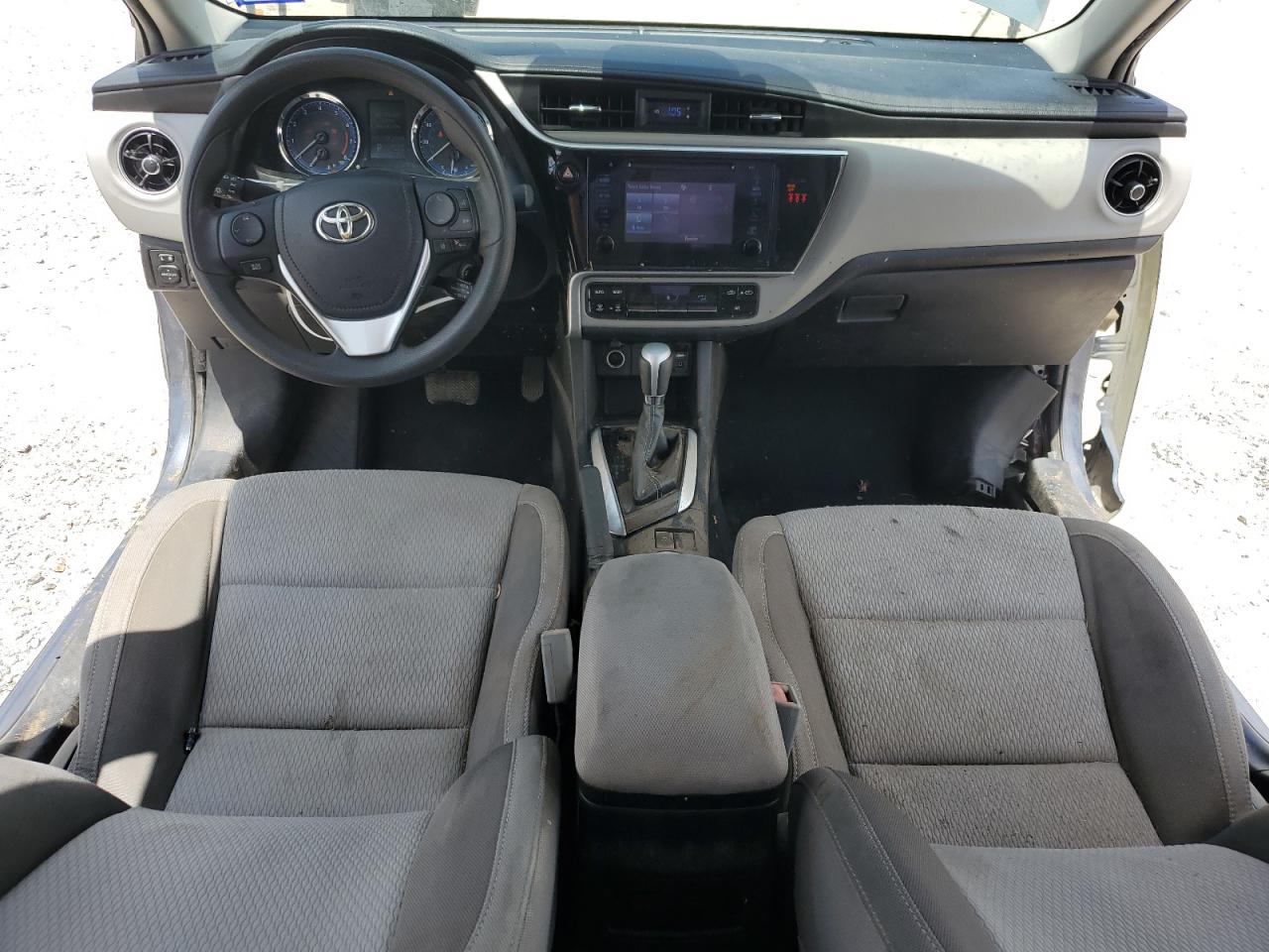 2019 Toyota Corolla L vin: 5YFBURHE0KP890672