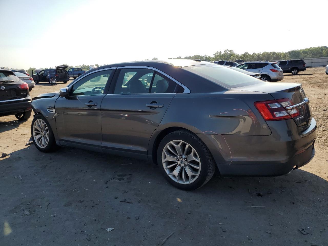 1FAHP2F89KG115414 2019 Ford Taurus Limited