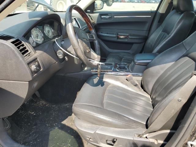 2010 Chrysler 300 - Image 7
