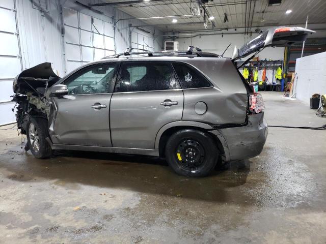 VIN 5XYKWDA23DG358370 2013 KIA SORENTO no.2