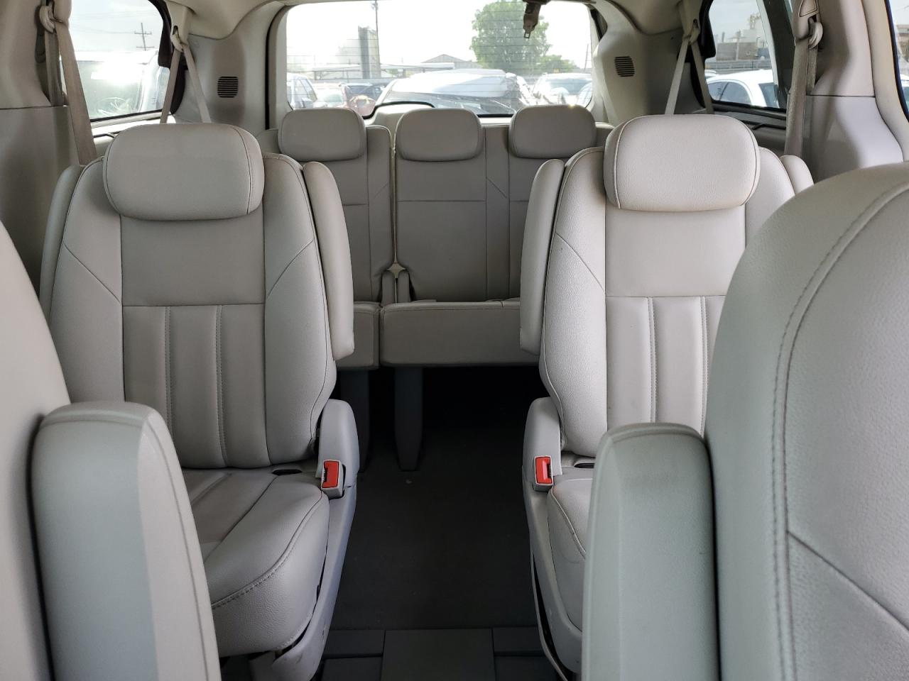 2A8HR54P68R820798 2008 Chrysler Town & Country Touring