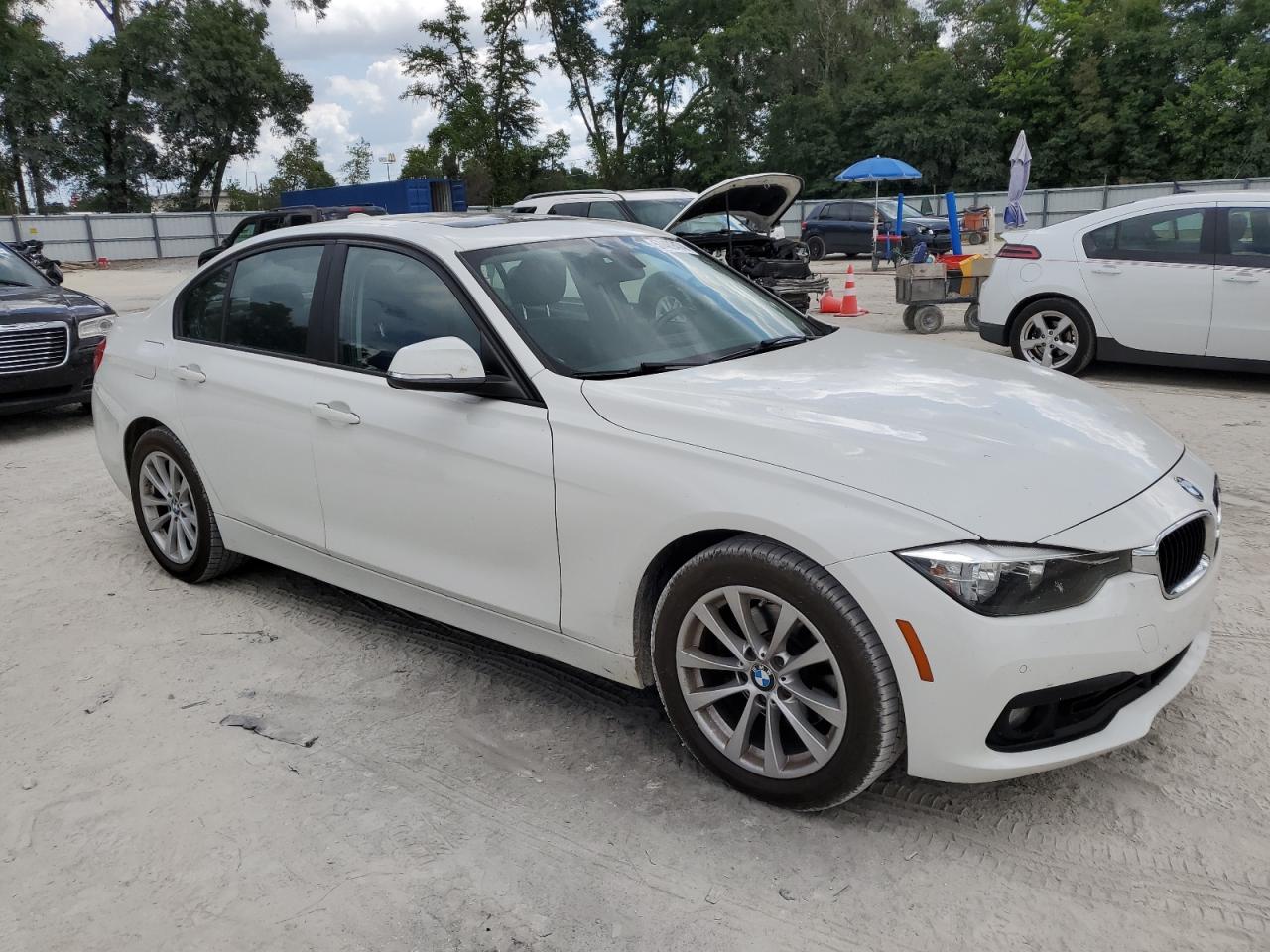 2016 BMW 320 Xi vin: WBA8E5G52GNT41493