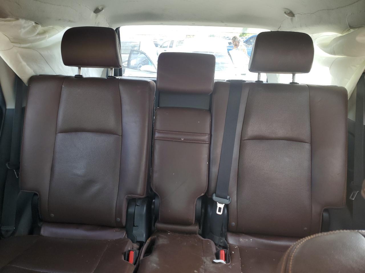 JTEBU5JRXE5165633 2014 Toyota 4Runner Sr5