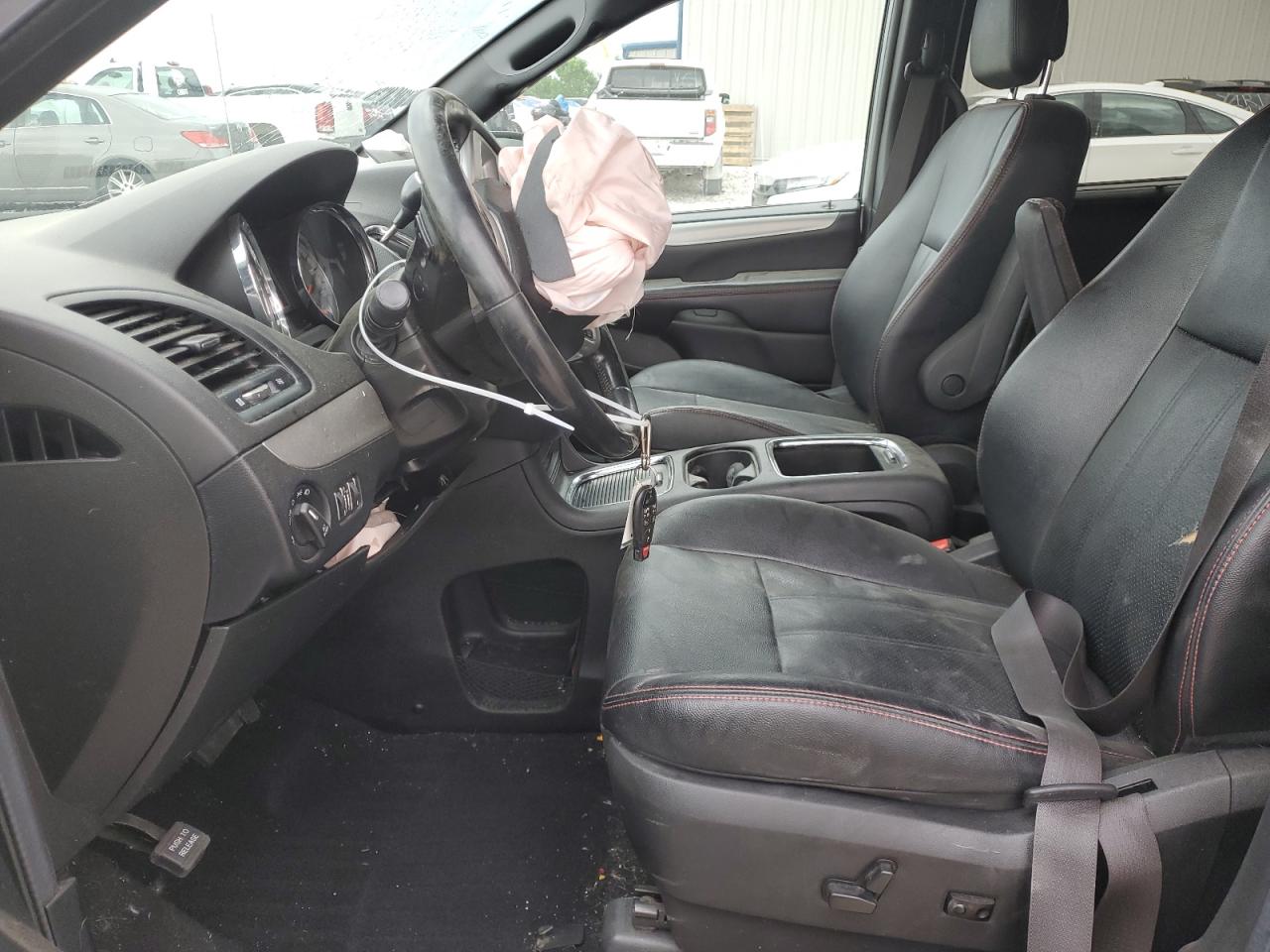 2C4RDGEG9KR689409 2019 Dodge Grand Caravan Gt