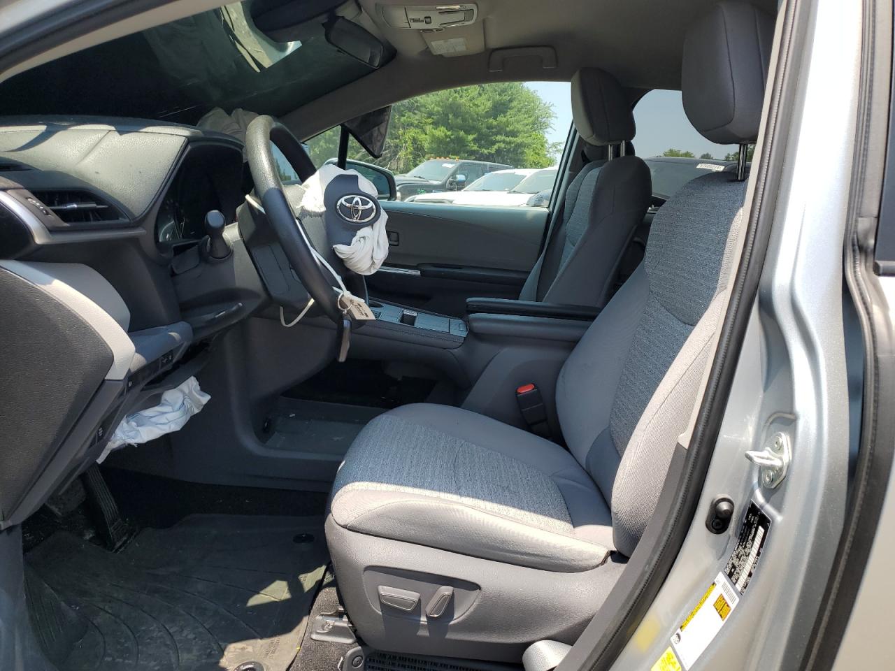 5TDKRKEC1MS060448 2021 Toyota Sienna Le