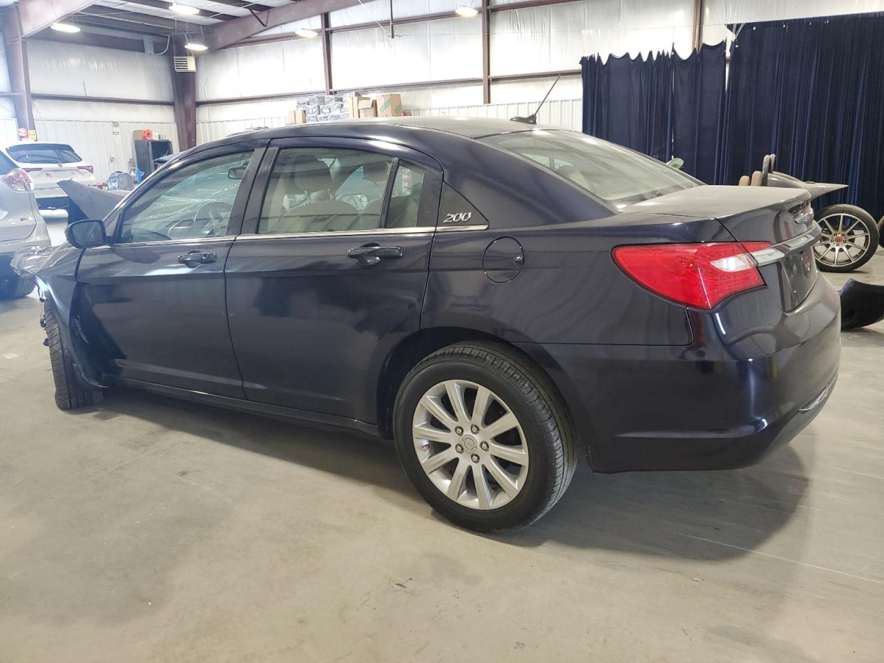 2013 Chrysler 200 Touring vin: 1C3CCBBB5DN649918