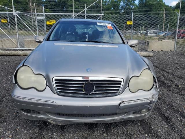 2003 Mercedes-Benz C 240 4Matic VIN: WDBRF81J93F372304 Lot: 59049614