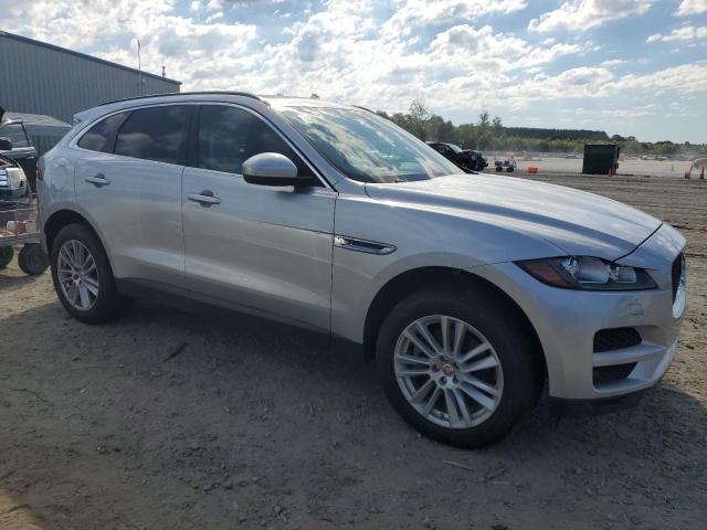 VIN SADCK2BV2HA087504 2017 Jaguar F-Pace, Prestige no.4