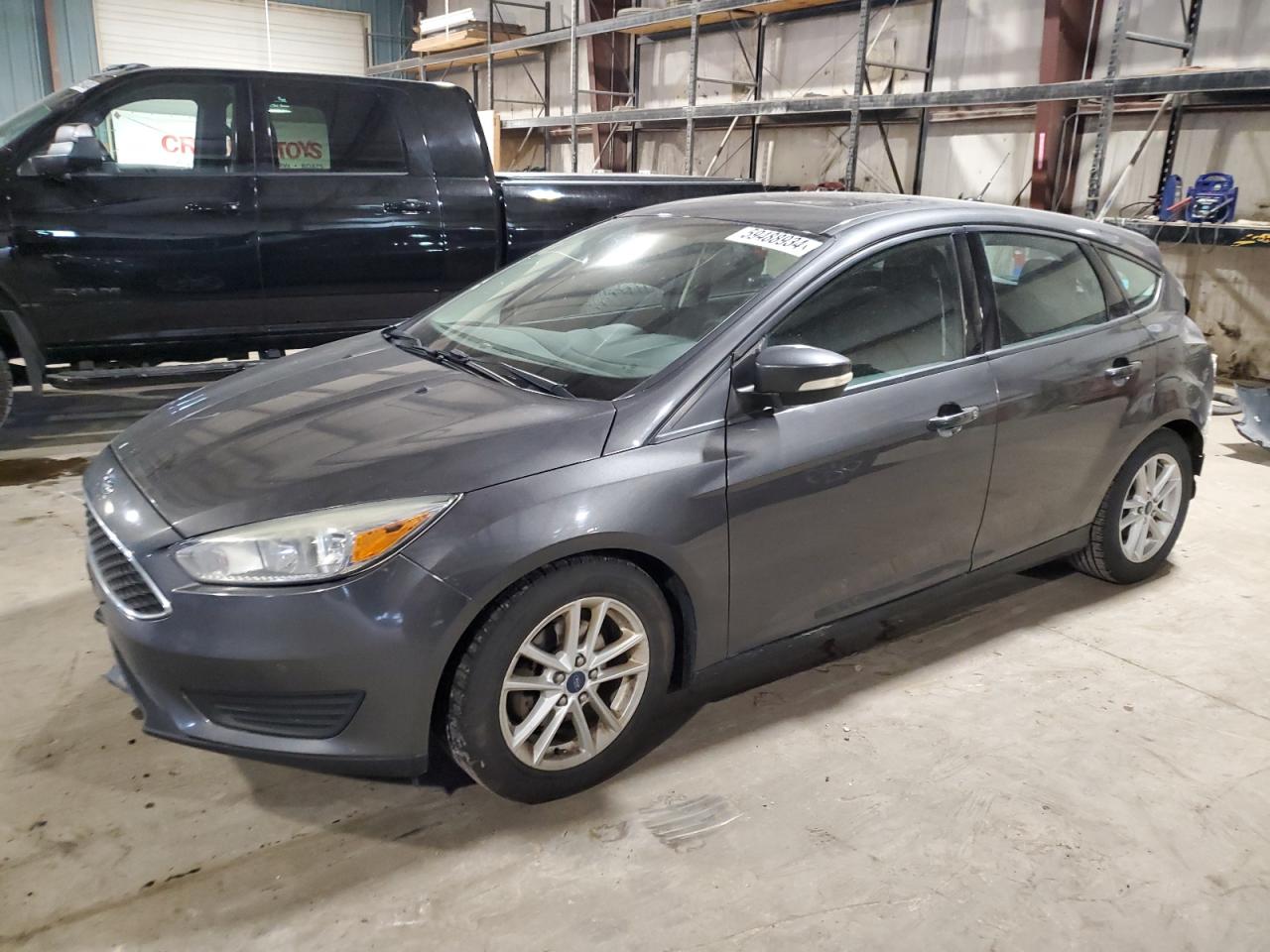 2015 Ford Focus Se vin: 1FADP3K2XFL269181