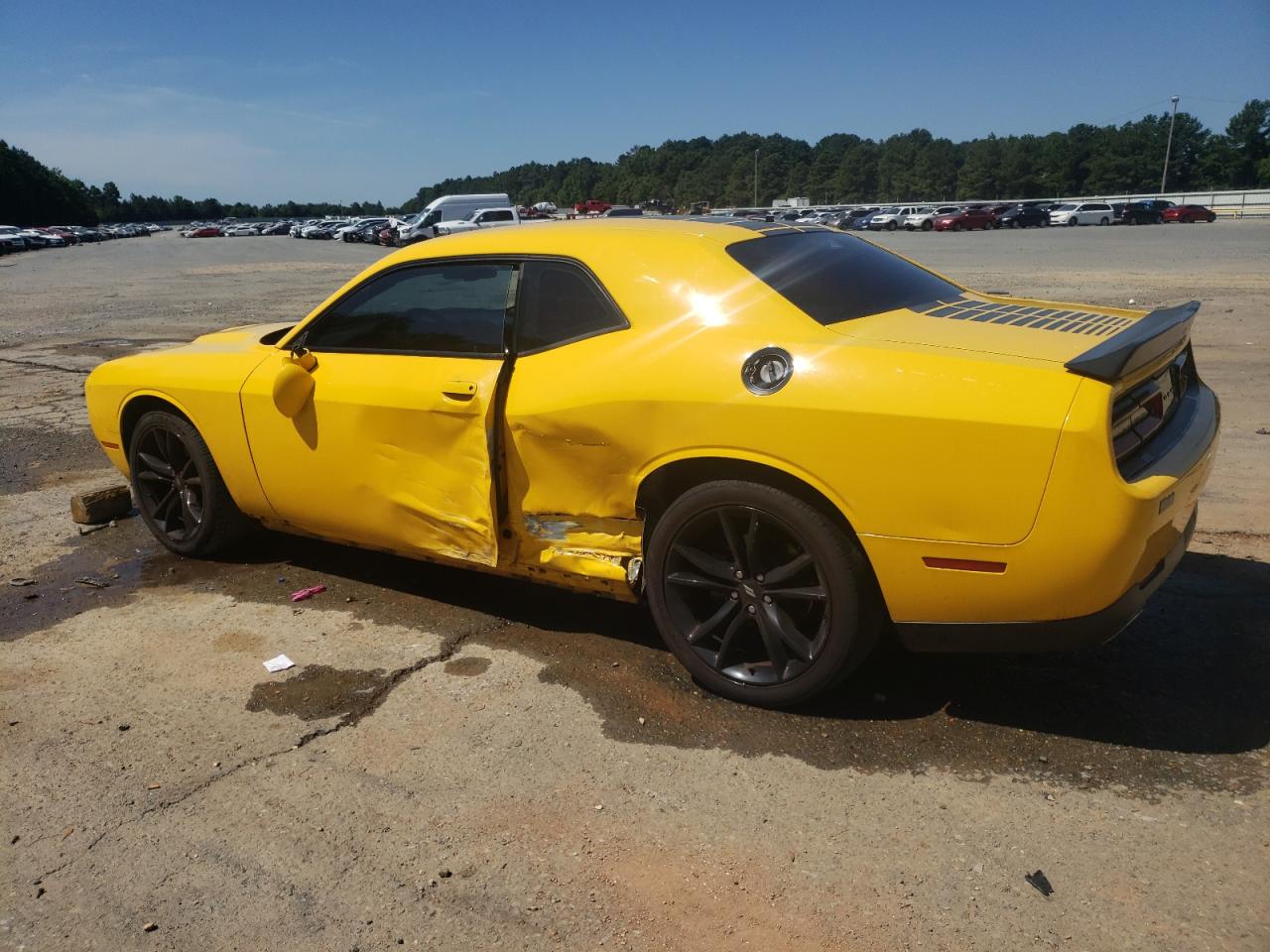 Lot #2974771205 2017 DODGE CHALLENGER