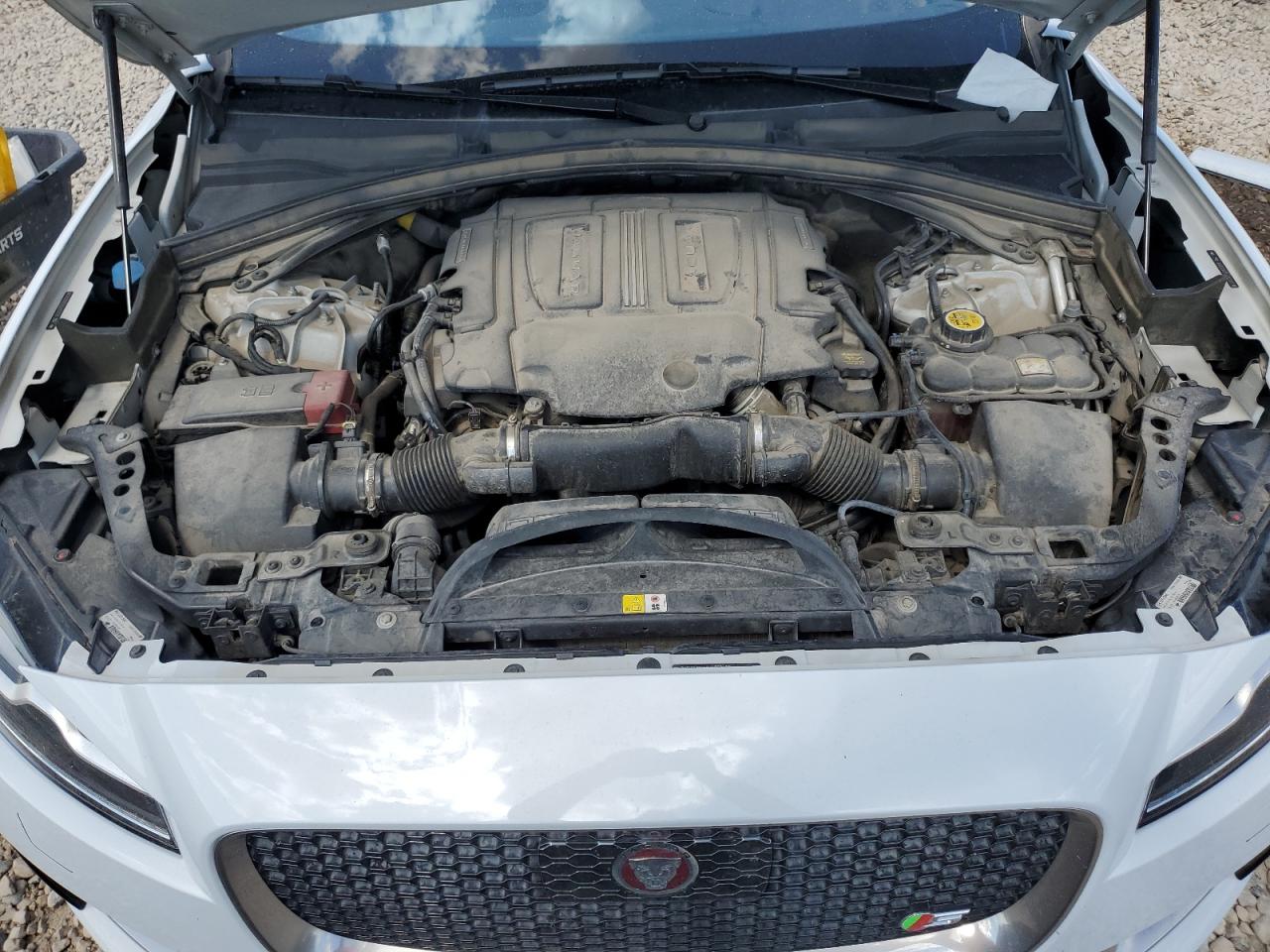 SADCM2FV6JA253128 2018 Jaguar F-Pace S