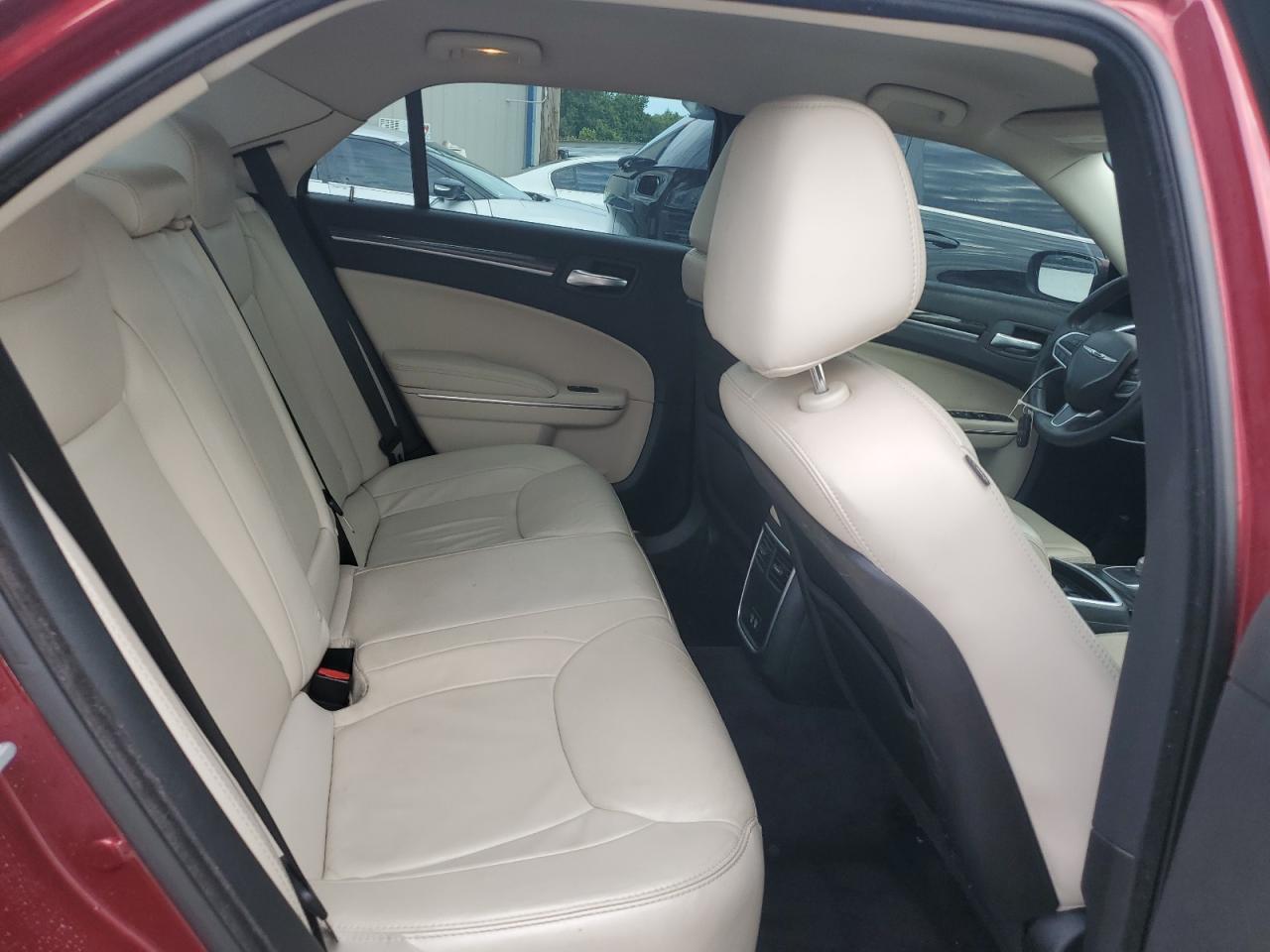 2C3CCAAG4HH626961 2017 Chrysler 300 Limited