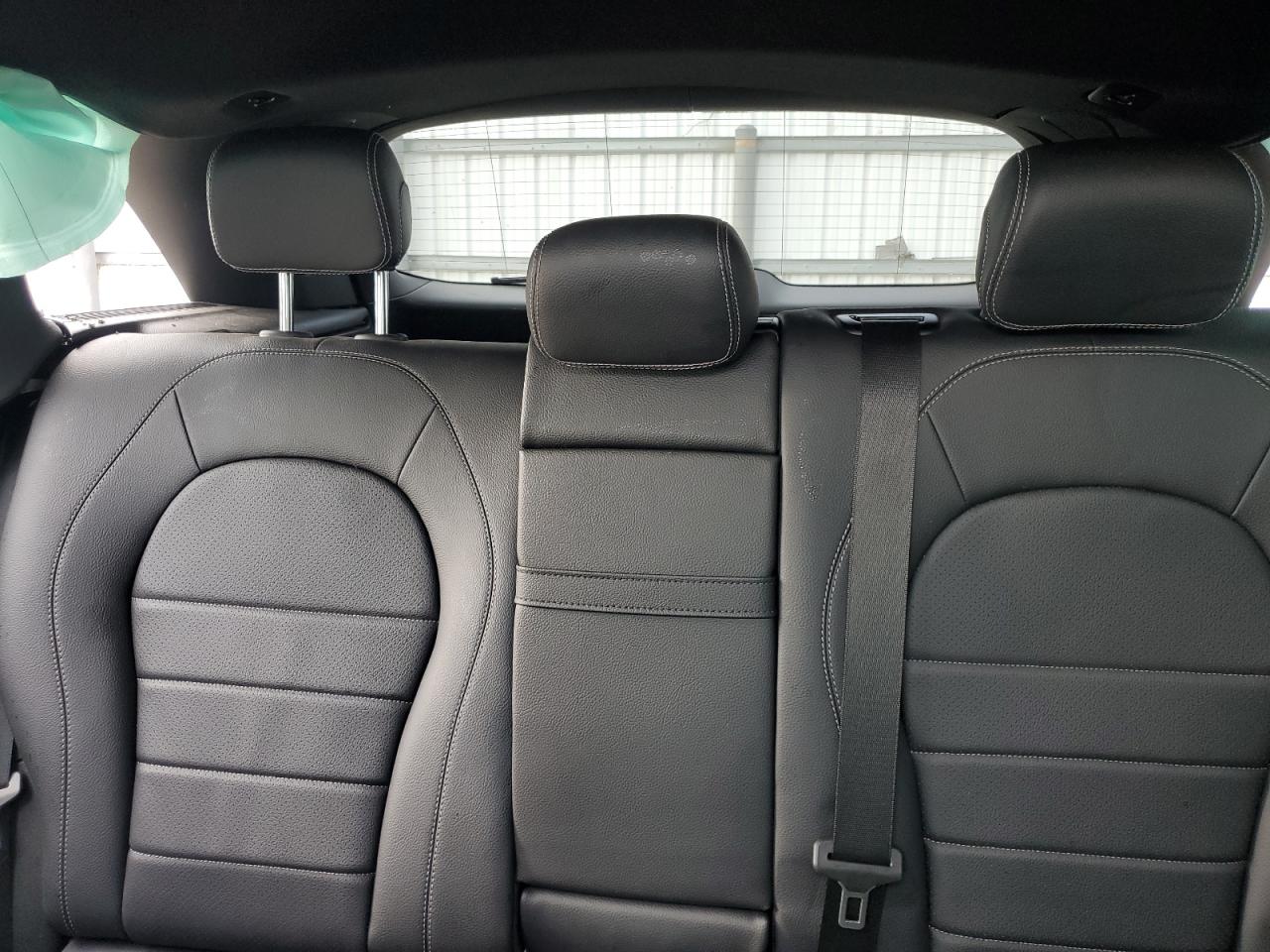 WDC0G8DB4LF695049 2020 Mercedes-Benz Glc 300