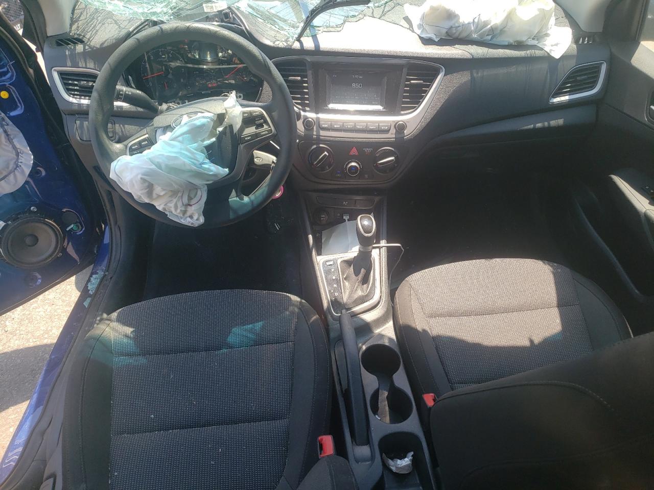 3KPC24A62LE095738 2020 Hyundai Accent Se