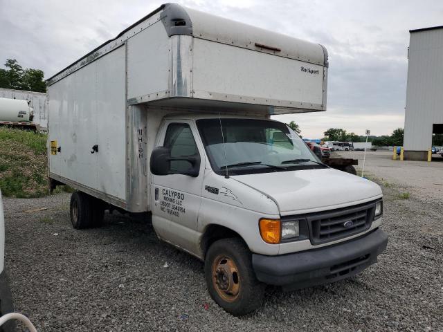 2005 Ford Econoline E350 Super Duty Cutaway Van VIN: 1FDWE35L55HA74194 Lot: 56825004