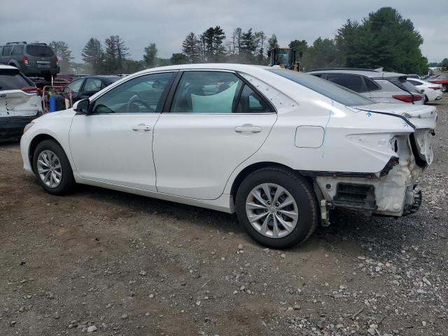 VIN 4T4BF1FK6FR458344 2015 Toyota Camry, LE no.2