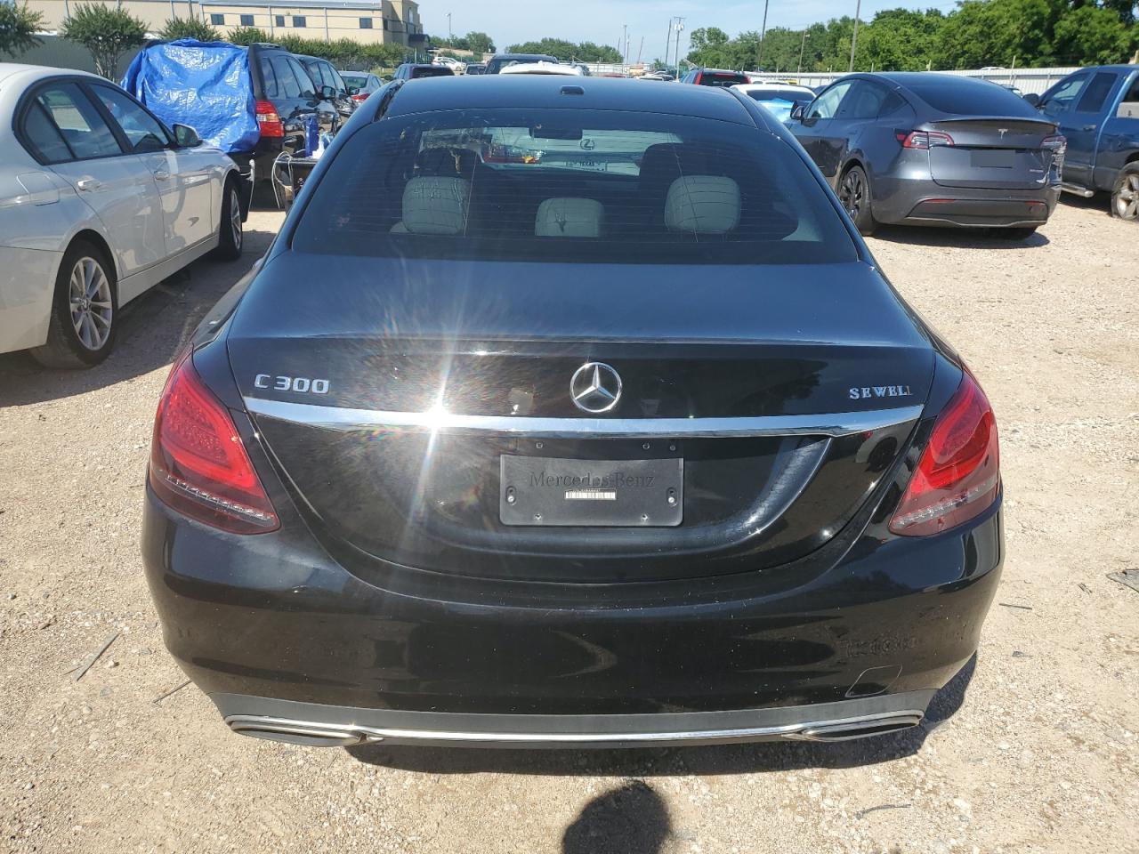 WDDWF8DB2KR484647 2019 Mercedes-Benz C 300