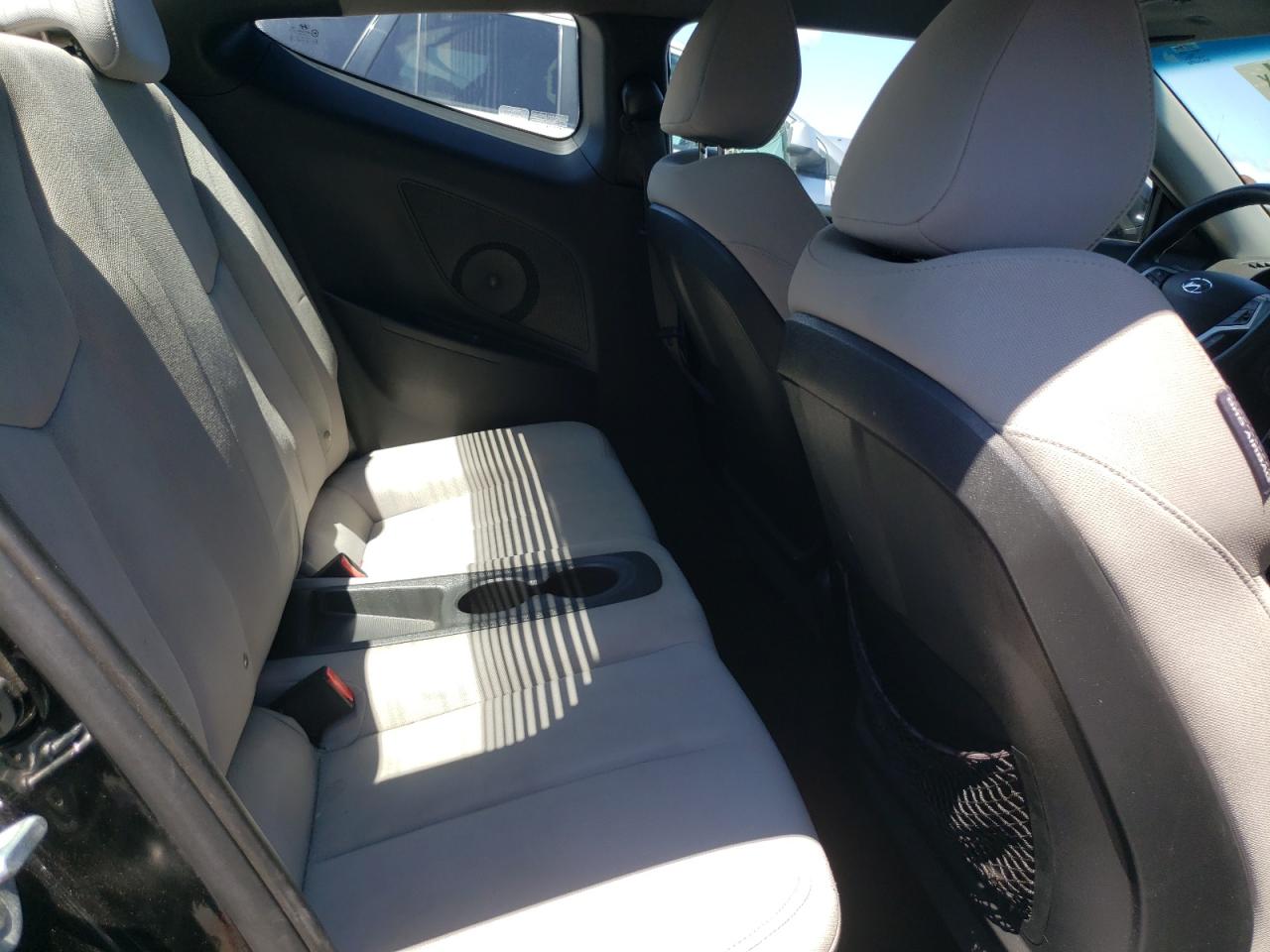 KMHTC6AD1DU173688 2013 Hyundai Veloster