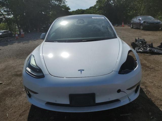  TESLA MODEL 3 2022 Белый