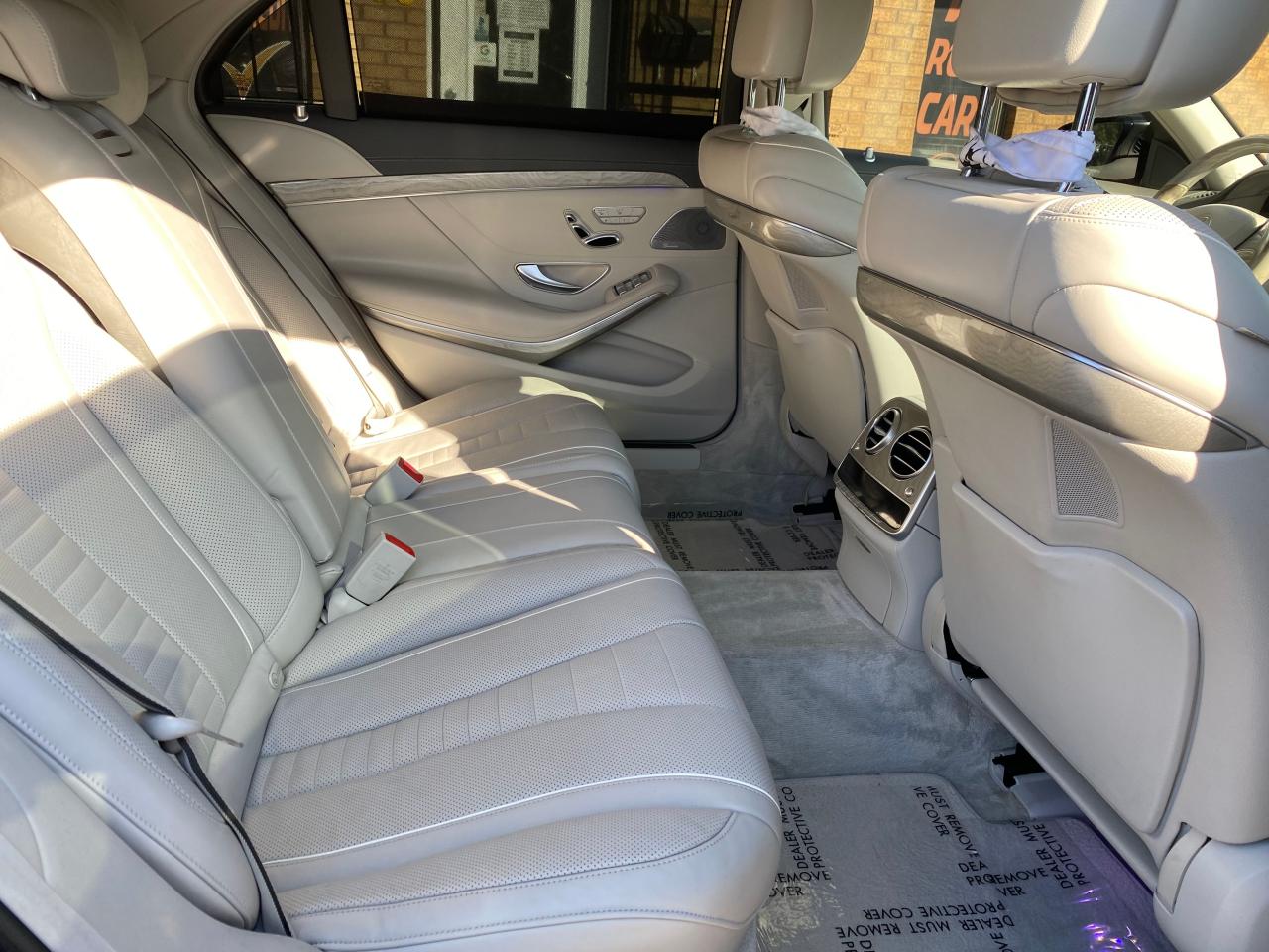 2015 Mercedes-Benz S 550 vin: WDDUG8CB9FA157026