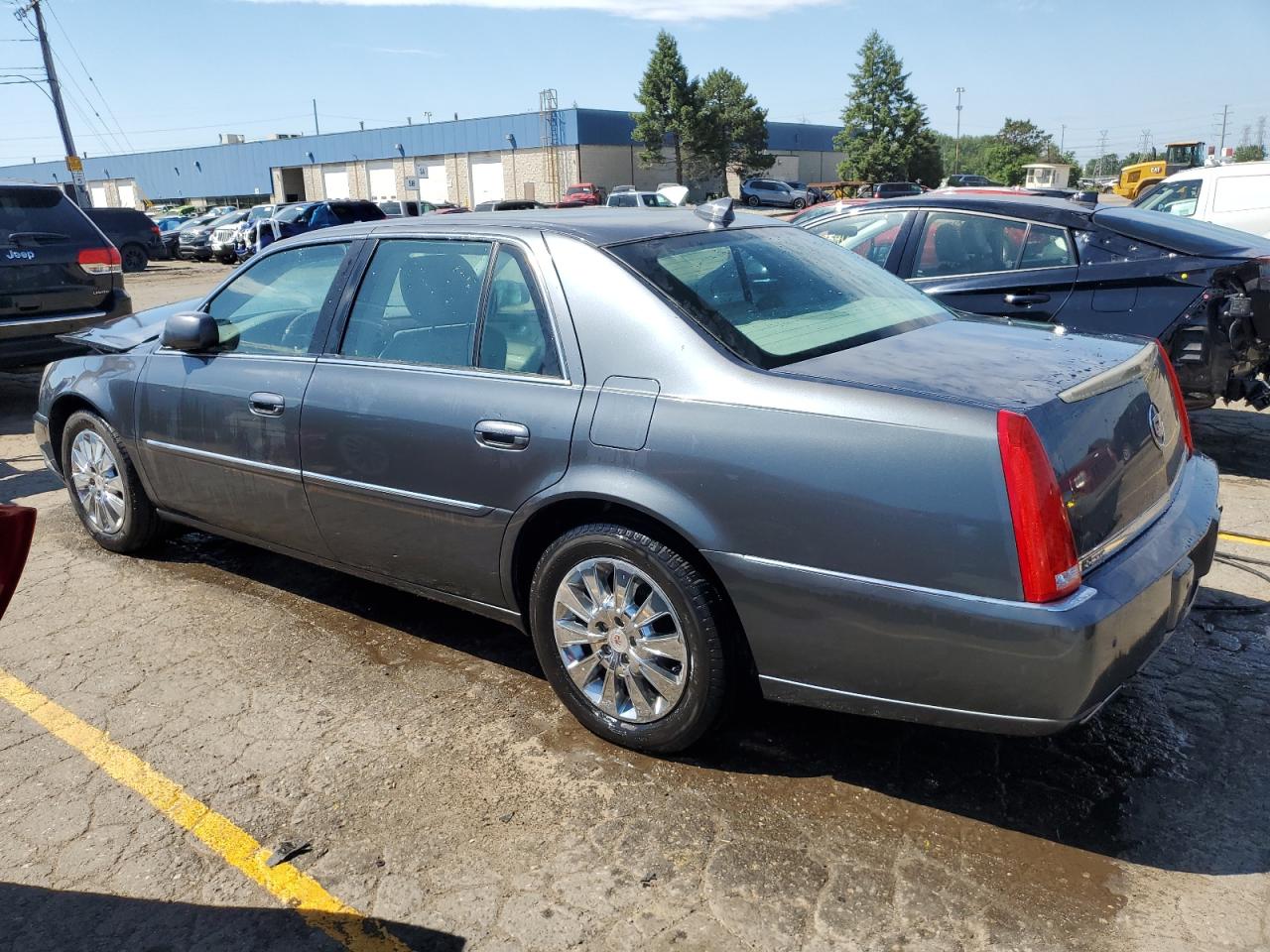 Lot #2945540082 2011 CADILLAC DTS PREMIU