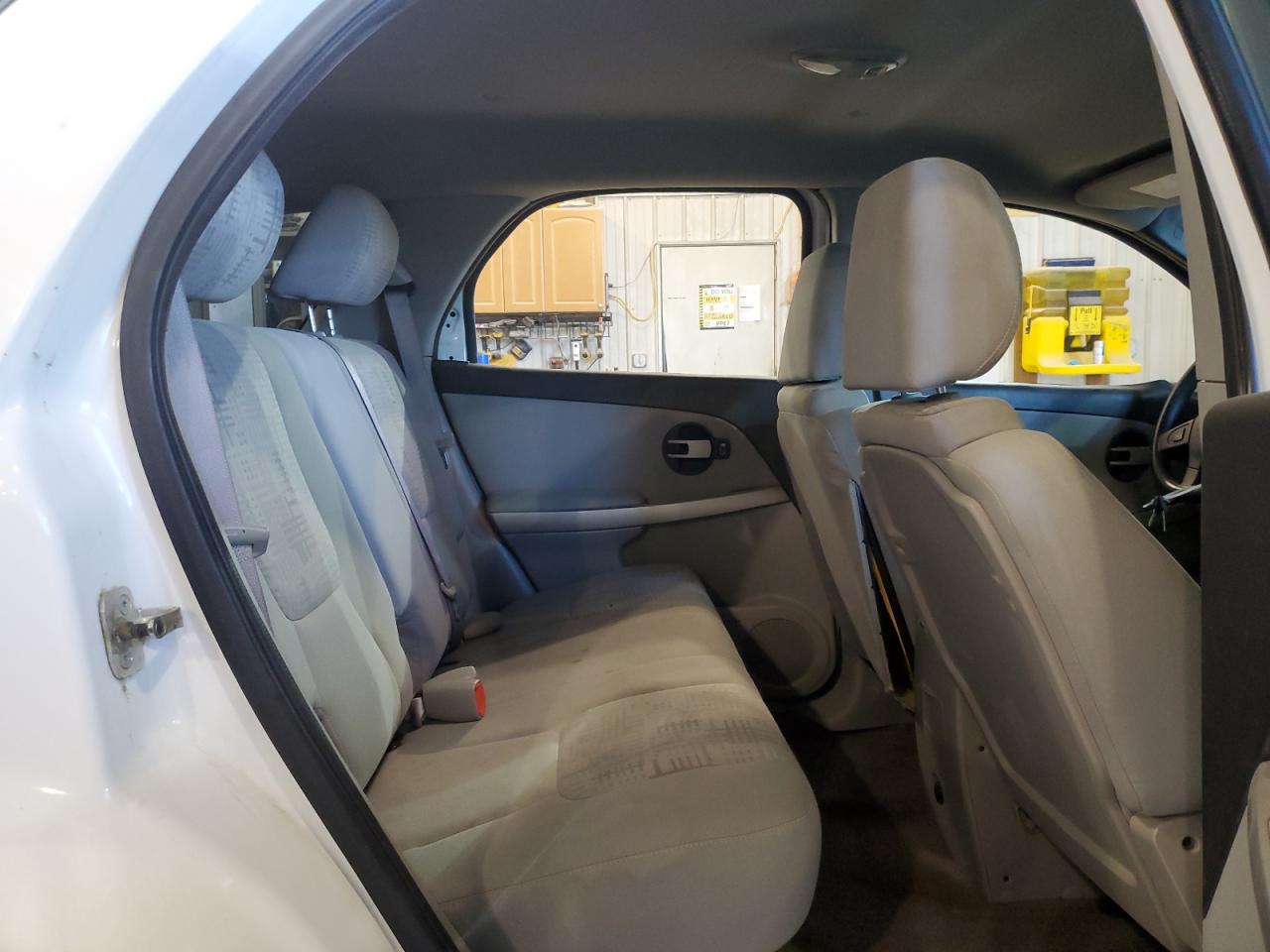 2CNDL23F456101864 2005 Chevrolet Equinox Ls