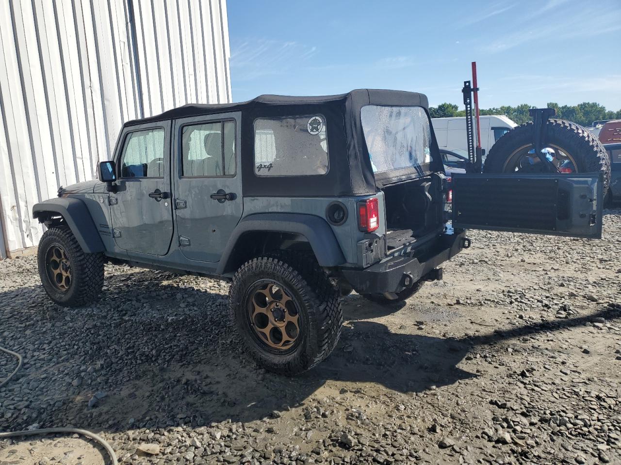 2014 Jeep Wrangler Unlimited Sport vin: 1C4BJWDGXEL322456