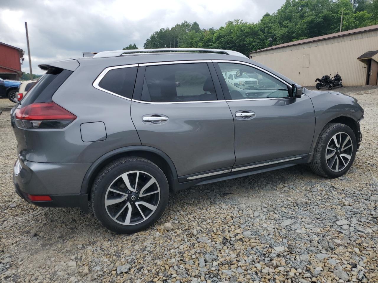 2018 Nissan Rogue S vin: JN8AT2MVXJW324587