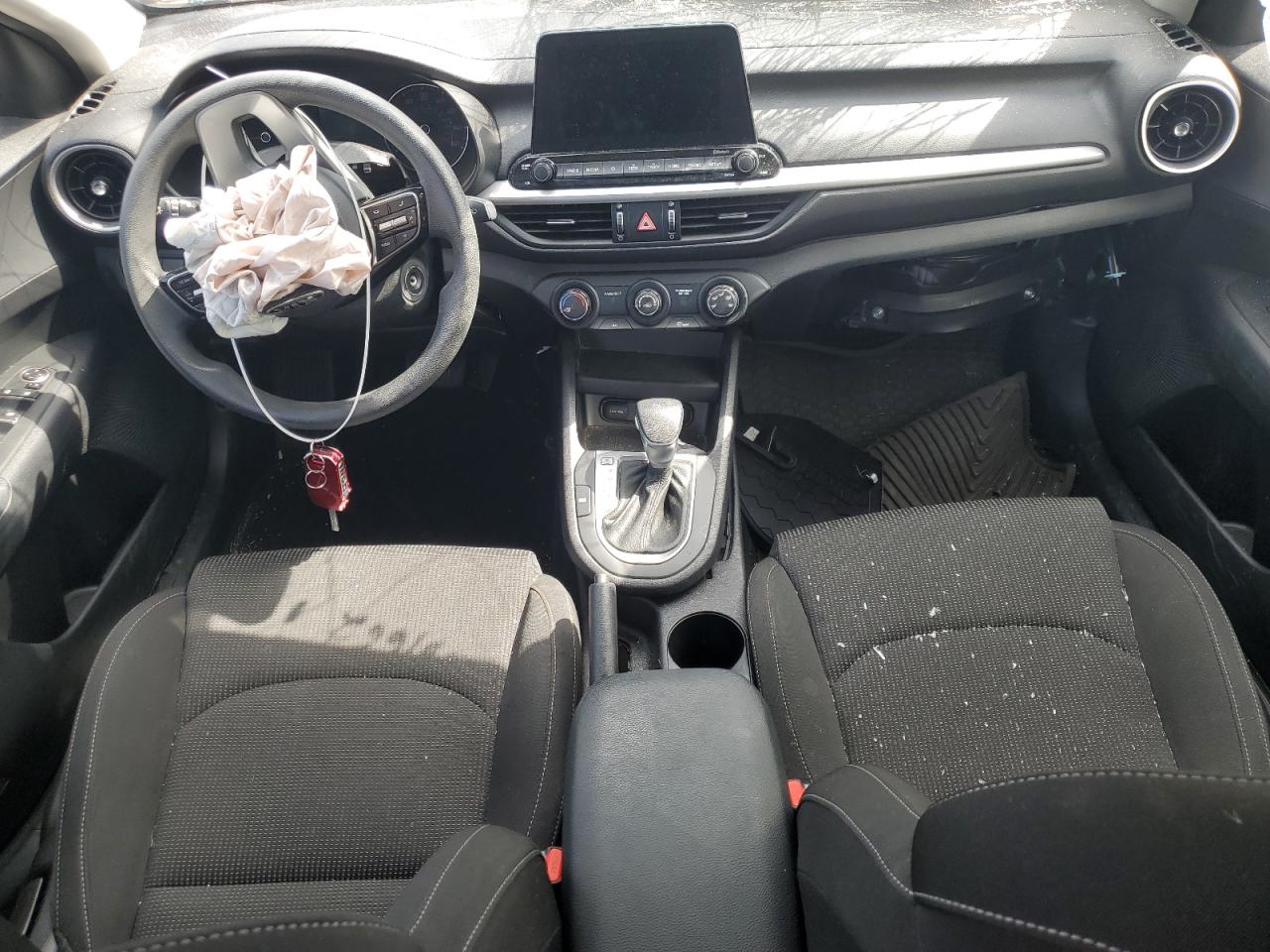 3KPF24AD3ME383247 2021 Kia Forte Fe