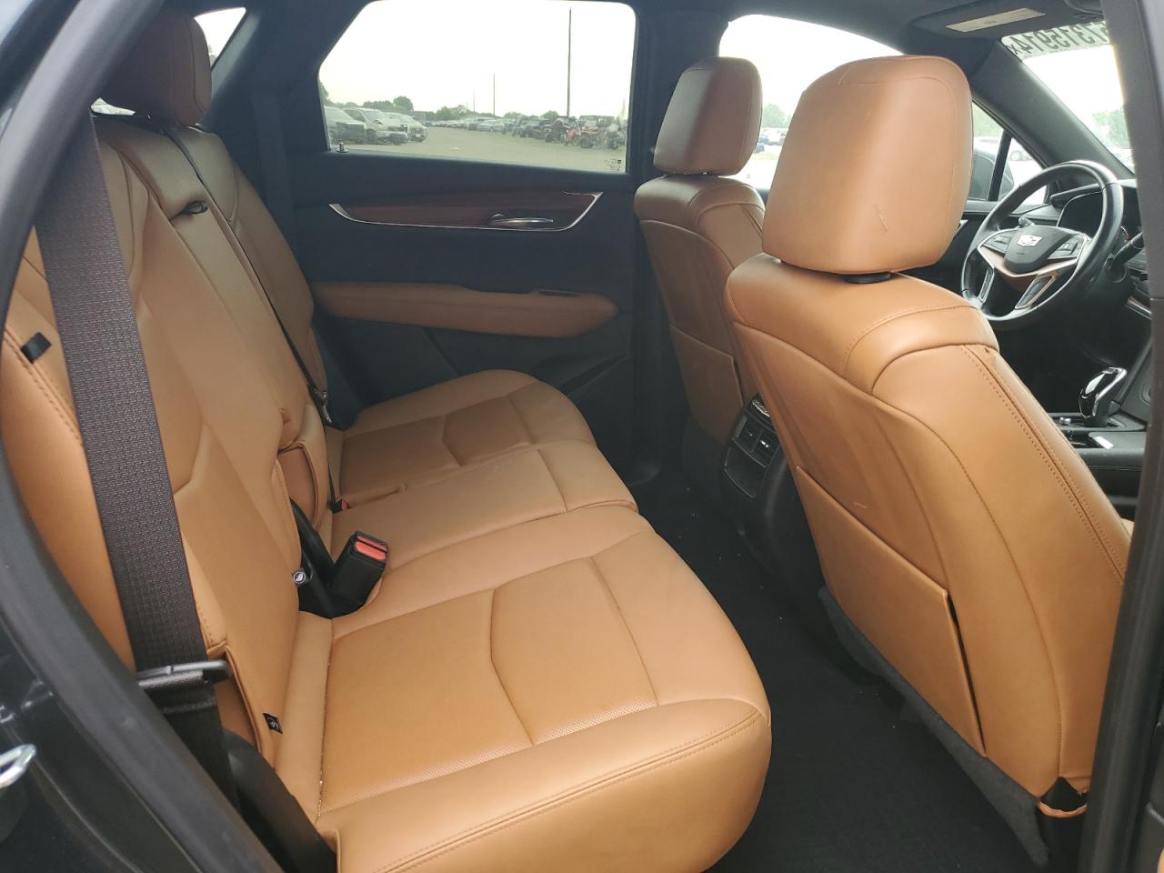 1GYKNDRS0MZ142687 2021 Cadillac Xt5 Premium Luxury