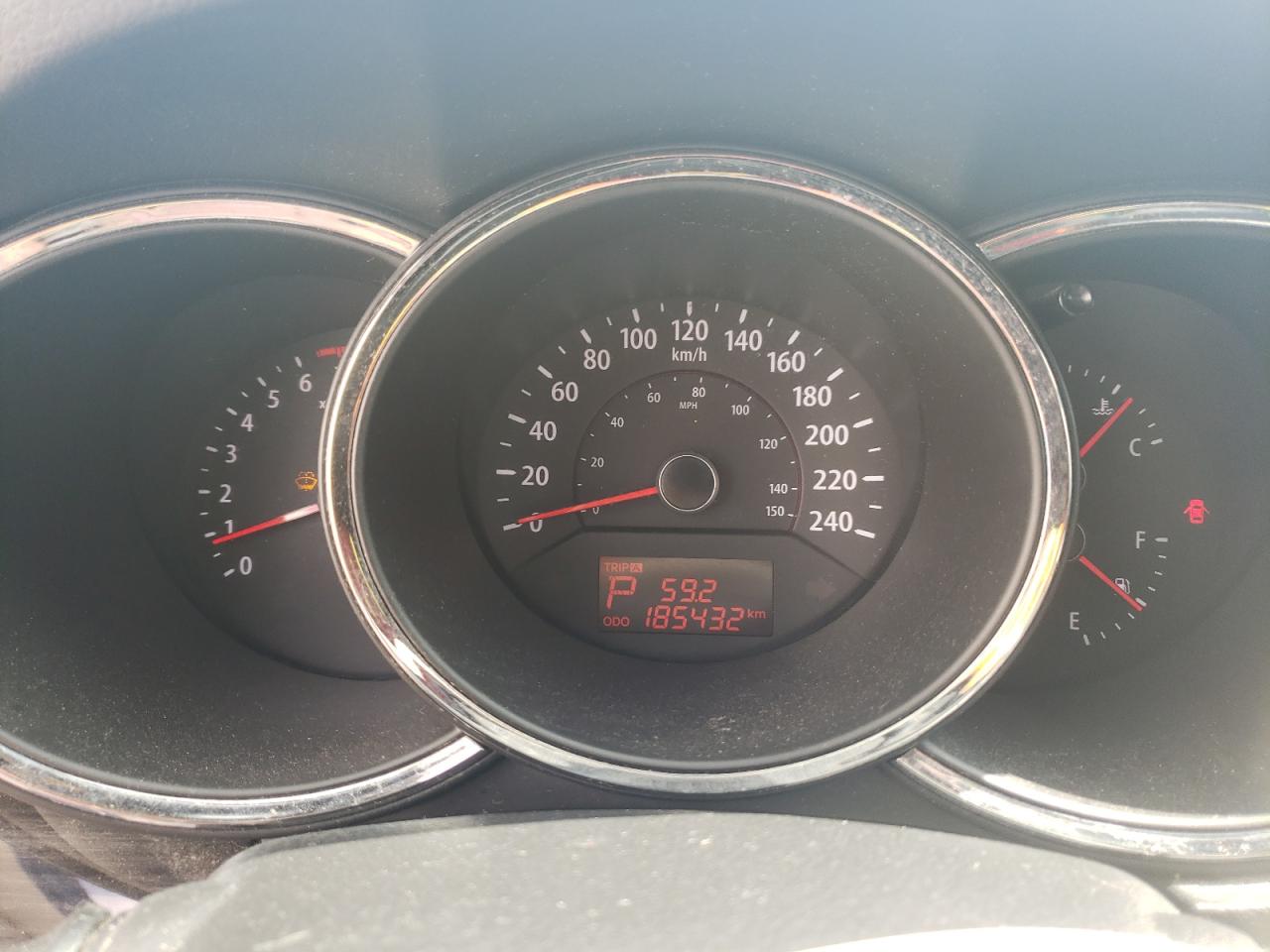 5XYKTCA62CG218783 2012 Kia Sorento Base