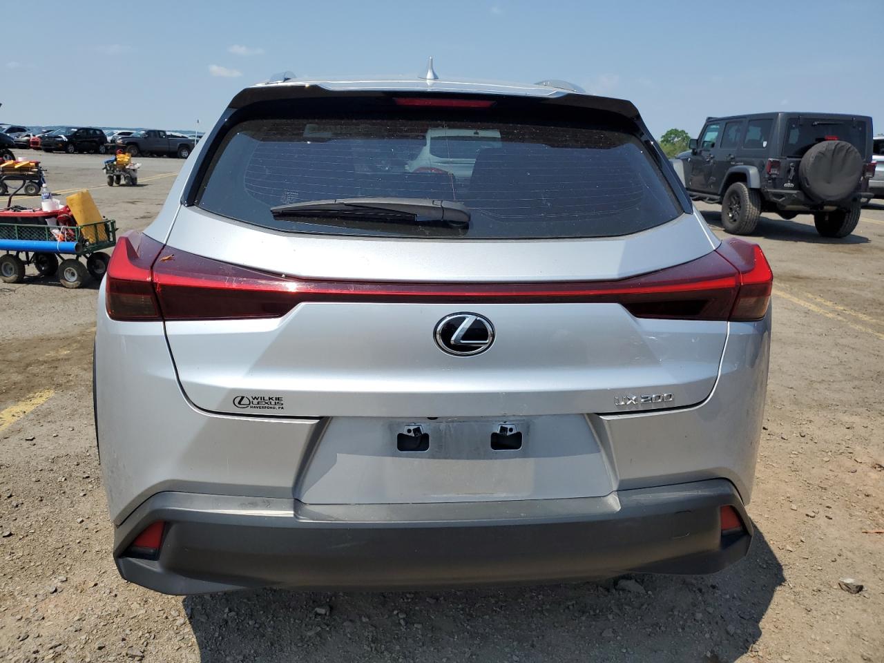 JTHX3JBHXL2030693 2020 Lexus Ux 200