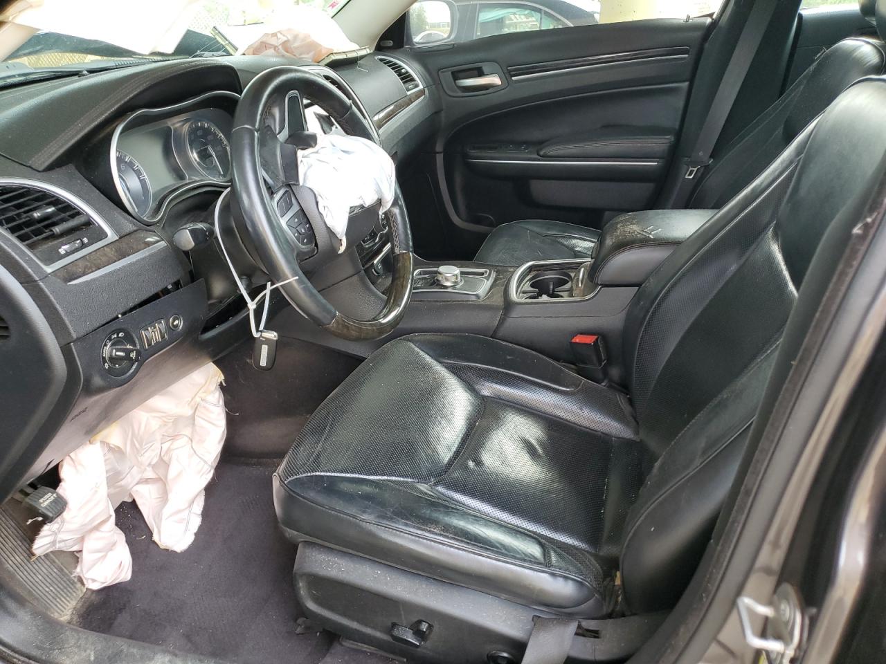 2C3CCAEGXHH662633 2017 Chrysler 300C