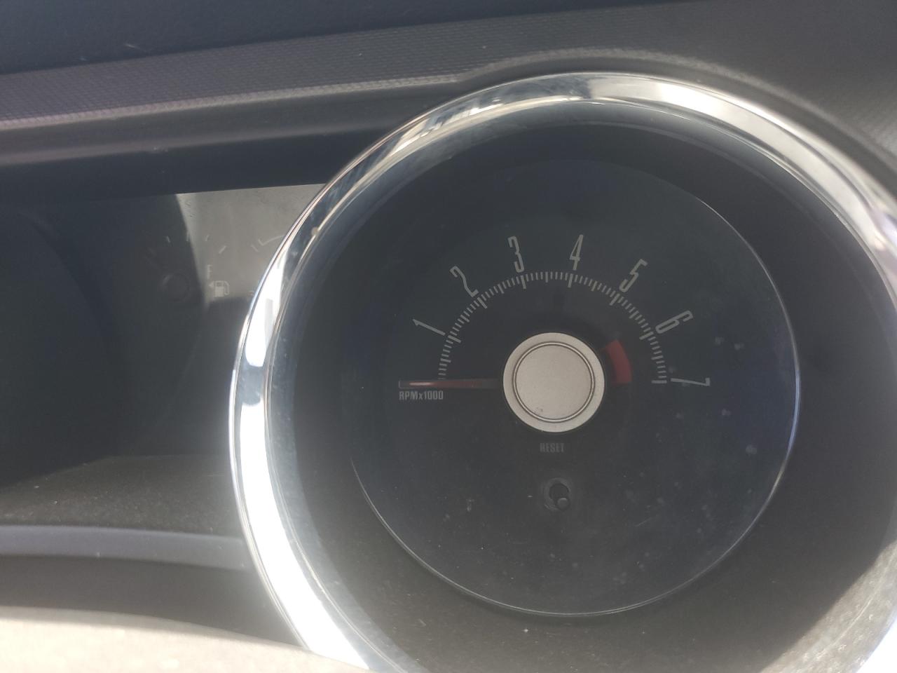 1ZVBP8EN8A5175802 2010 Ford Mustang