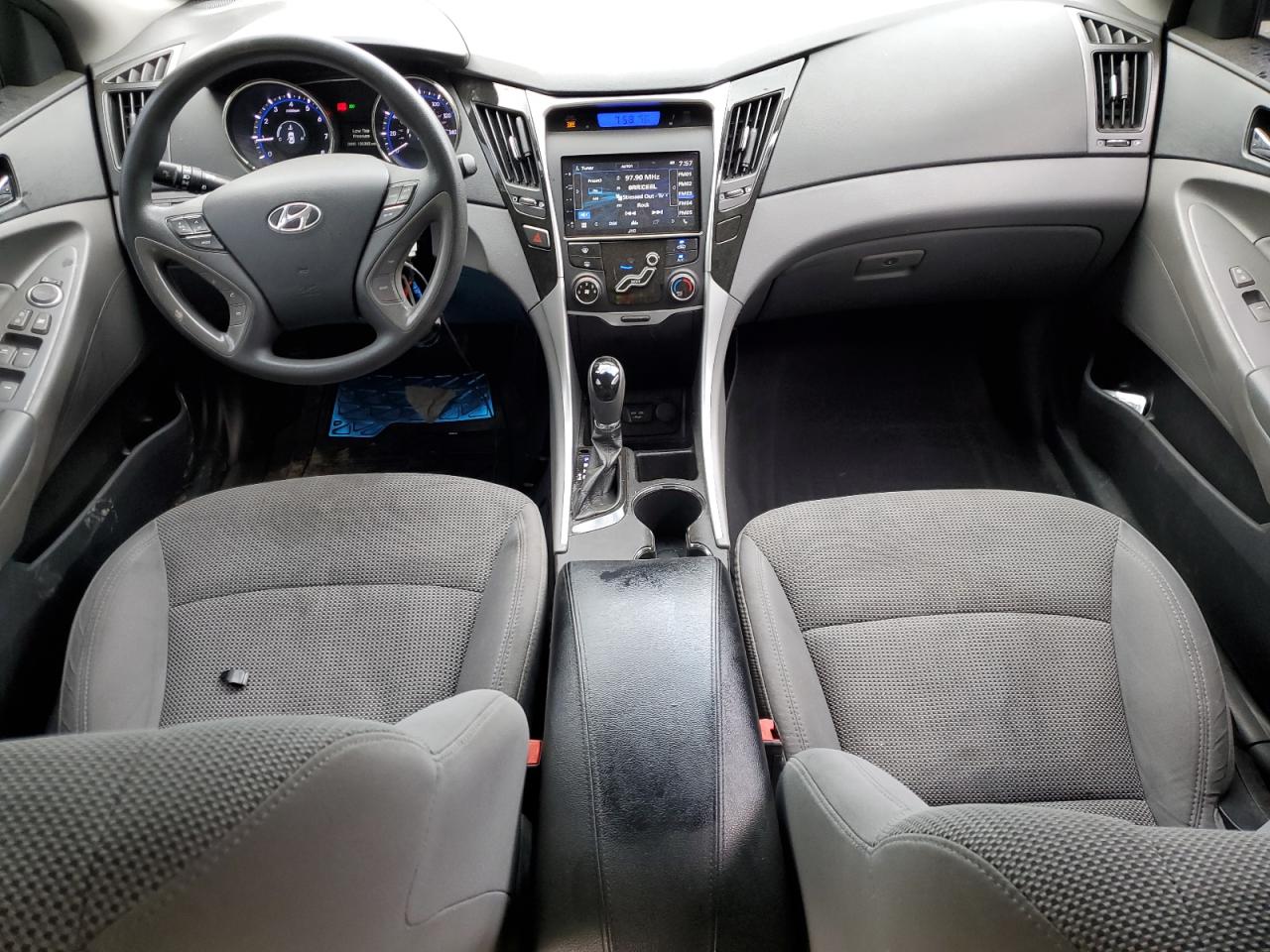 5NPEB4AC0DH607833 2013 Hyundai Sonata Gls