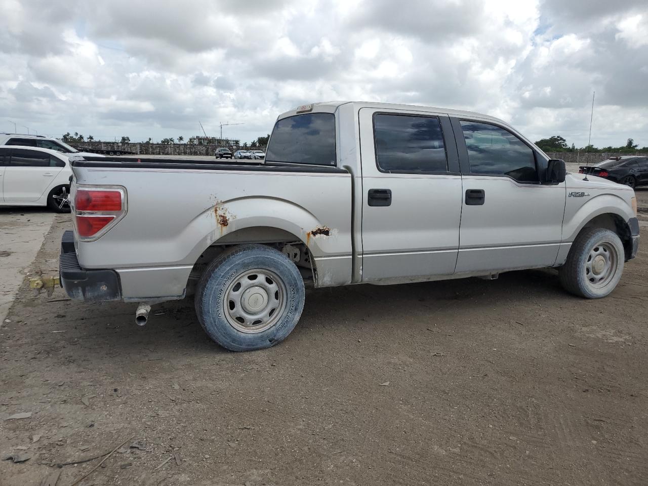 2014 Ford F150 Supercrew vin: 1FTEW1CM1EFB62765