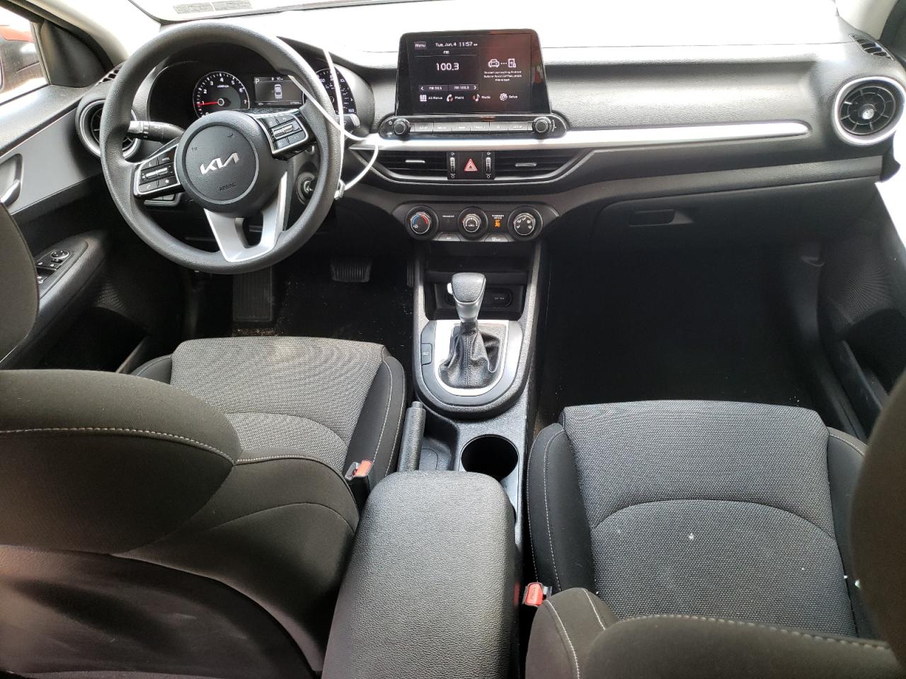 3KPF24AD9NE431352 2022 Kia Forte Fe