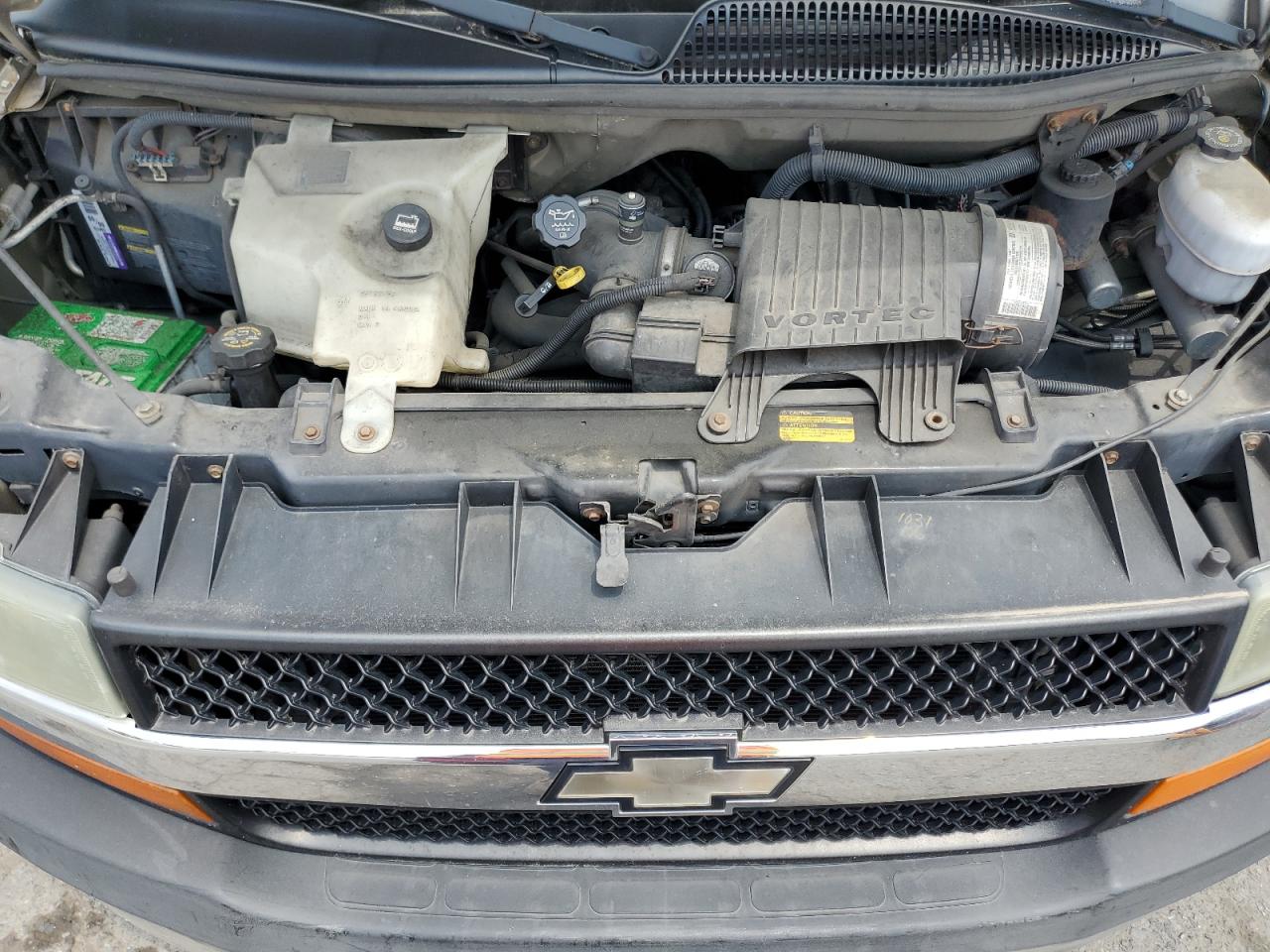 1GCFH15T241130633 2004 Chevrolet Express G1500