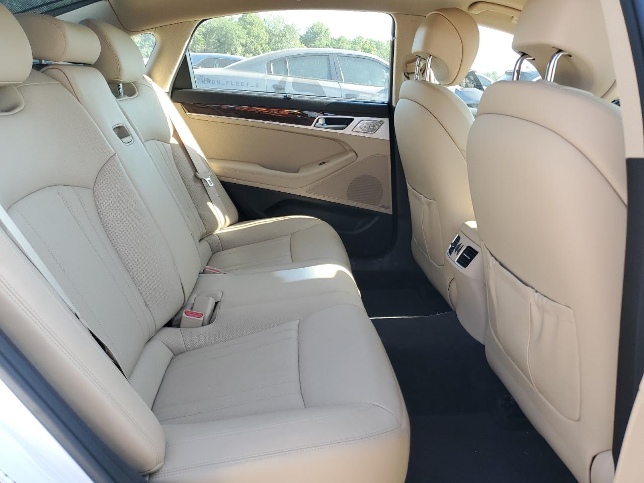 KMHGN4JE2JU255837 2018 Genesis G80 Base