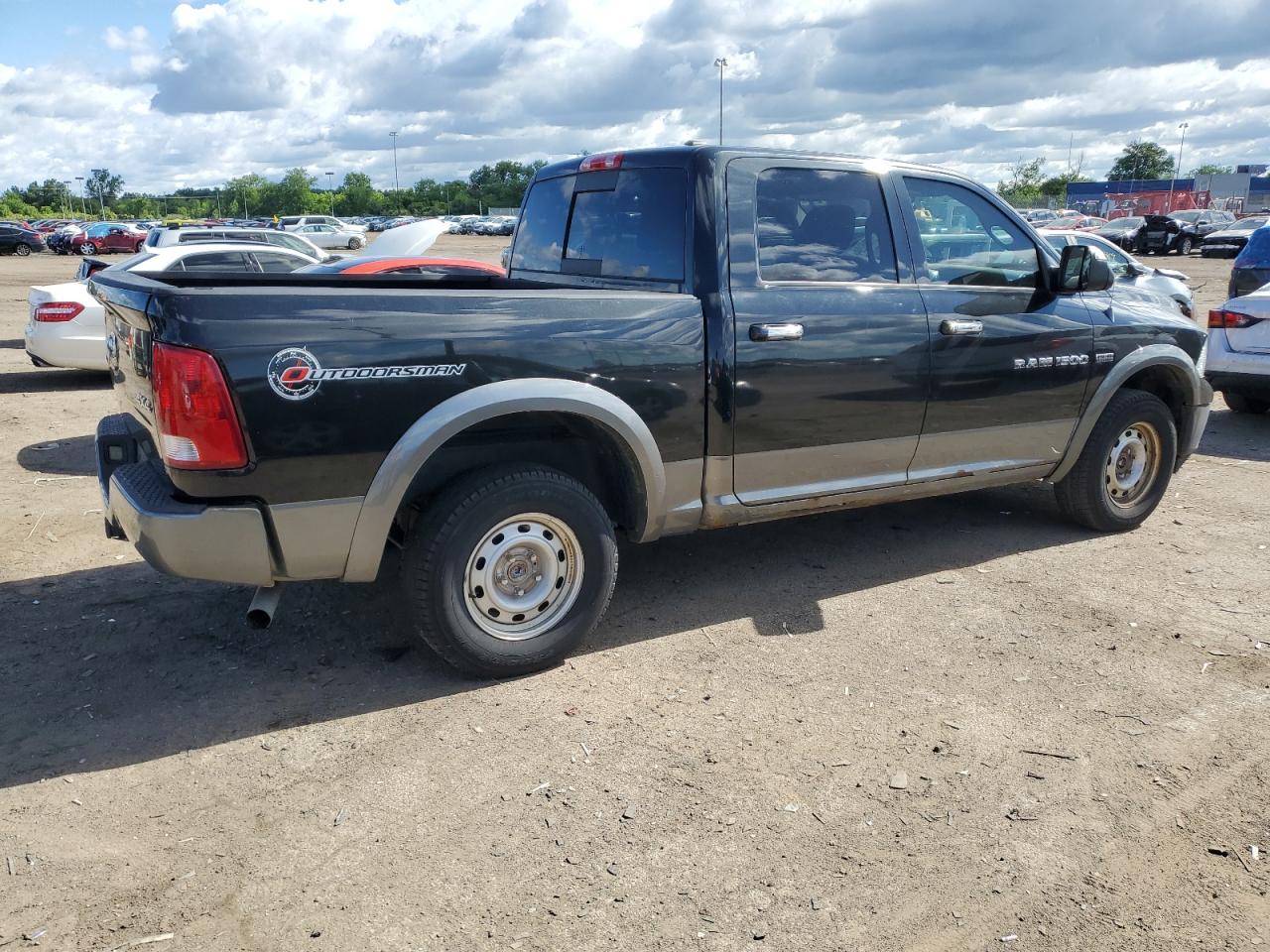 1D7RV1CT1BS648383 2011 Dodge Ram 1500