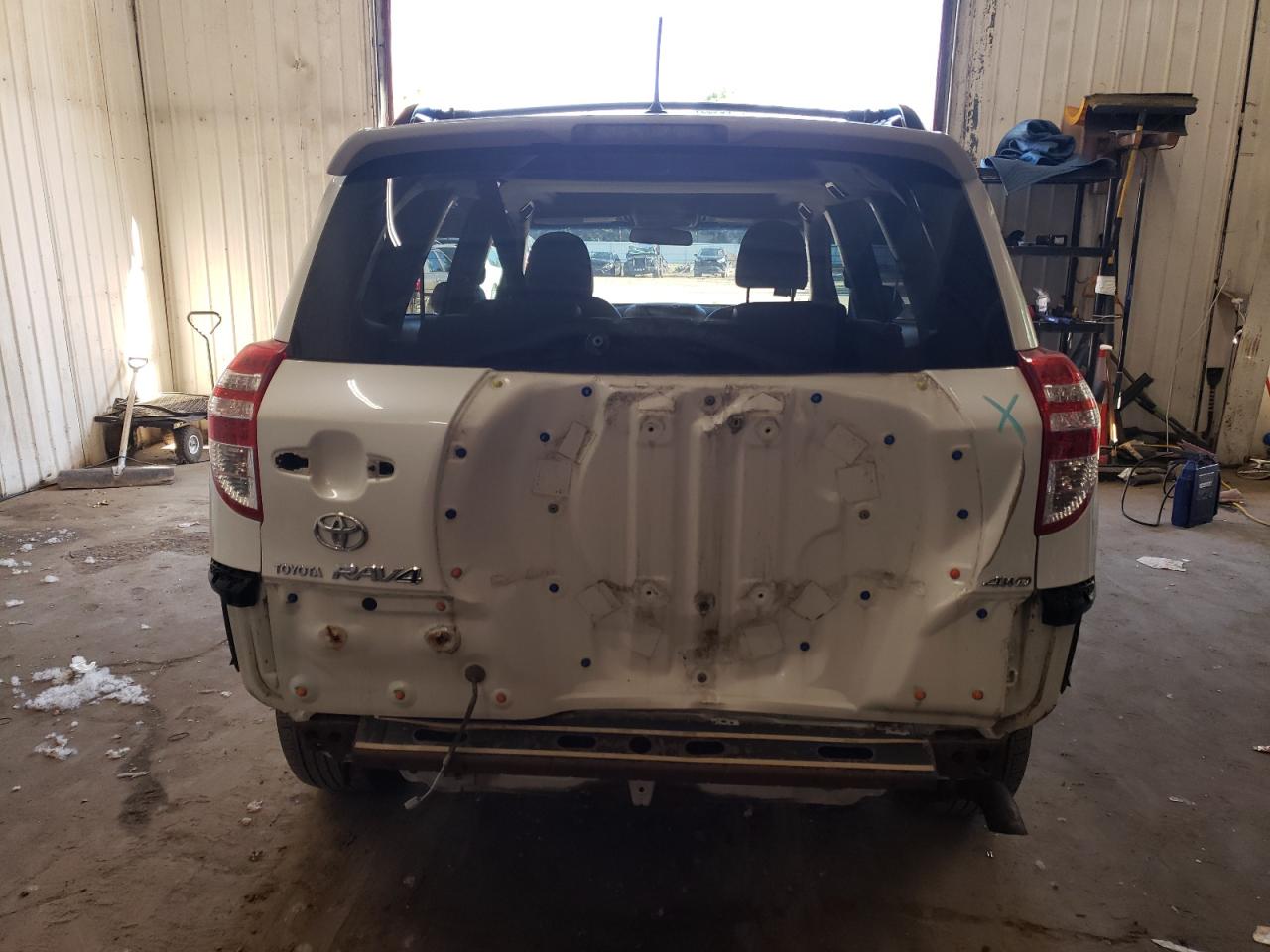 2T3DF4DV2AW073767 2010 Toyota Rav4 Limited