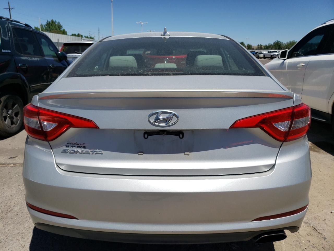 5NPE24AF6FH213346 2015 Hyundai Sonata Se