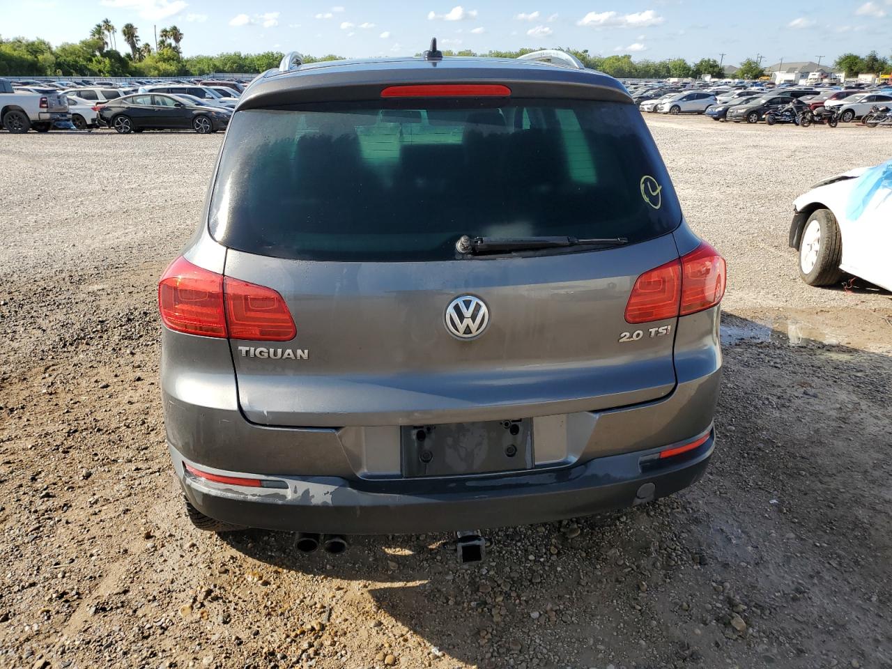 WVGAV7AXXCW099594 2012 Volkswagen Tiguan S