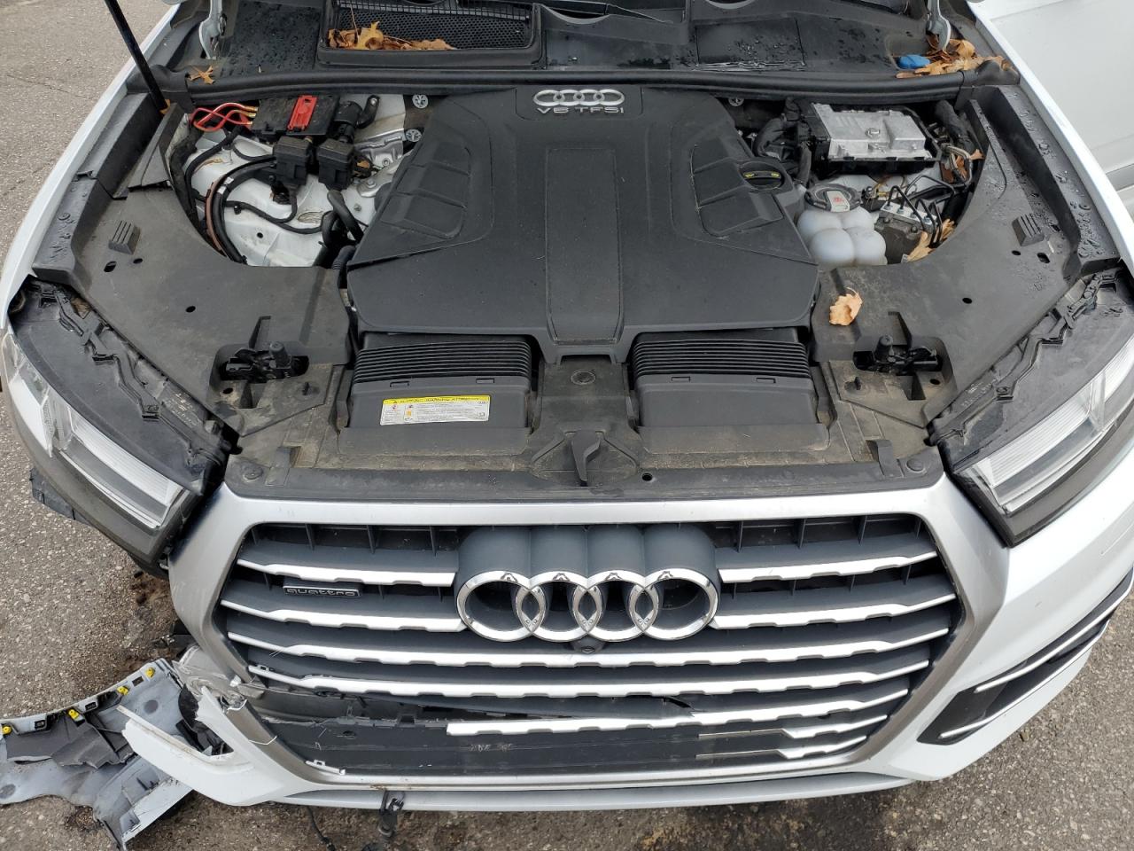 WA1VAAF7XJD038675 2018 Audi Q7 Prestige