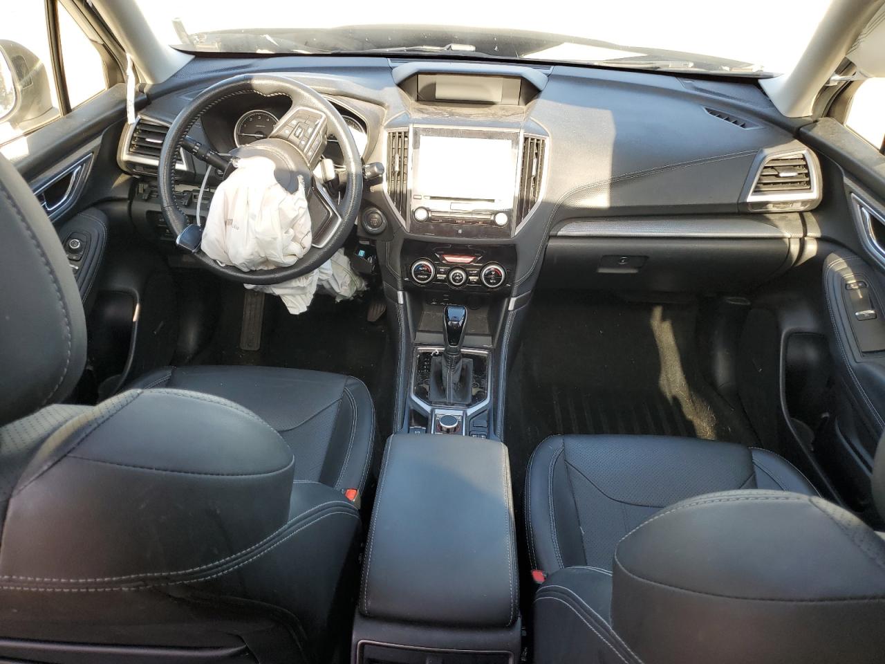 JF2SKAUC9KH589973 2019 Subaru Forester Limited