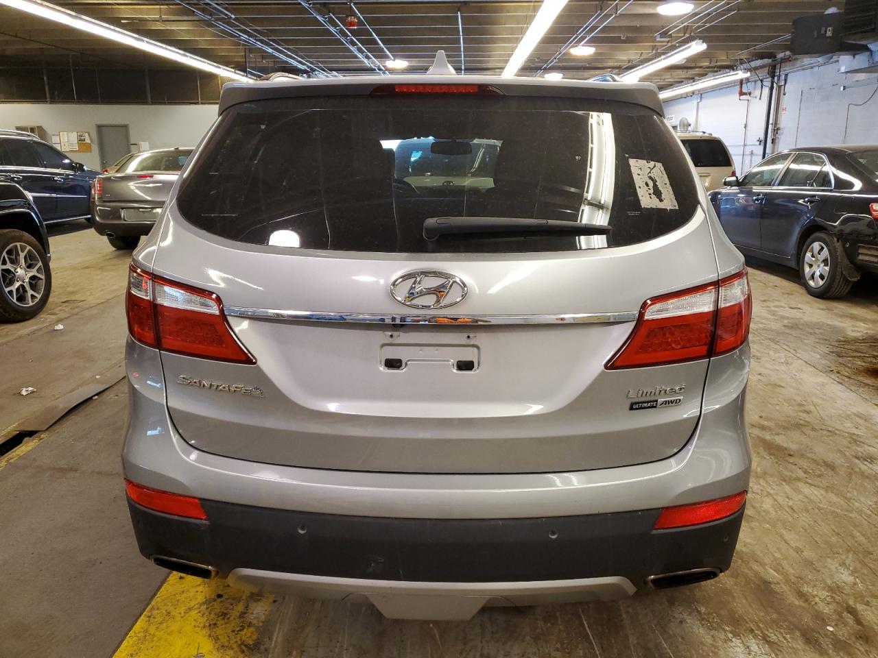 2015 Hyundai Santa Fe Gls vin: KM8SRDHFXFU103907