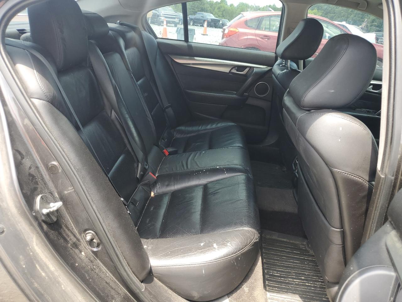 19UUA8F5XAA020737 2010 Acura Tl