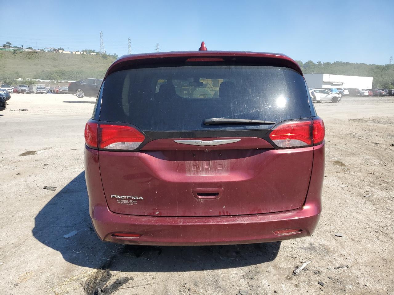 2C4RC1CG8HR519893 2017 Chrysler Pacifica Lx